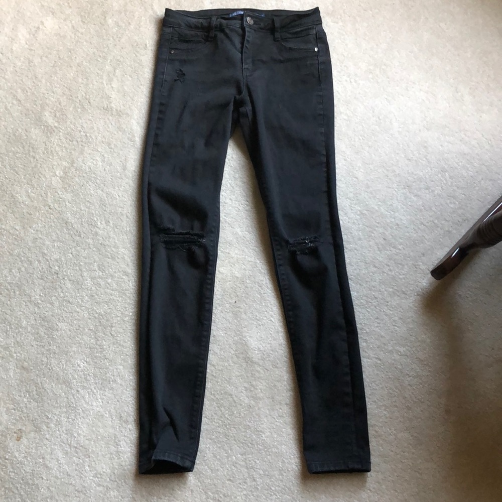 Black Ripped Jeans